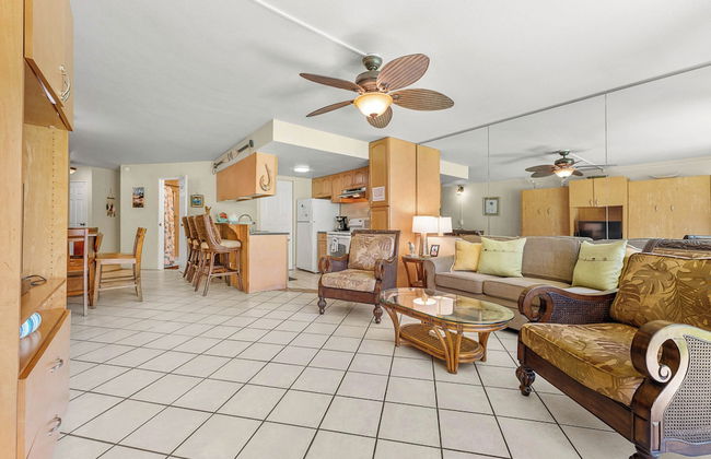 Maui Sunset by Maui Rental Group - Photo 23