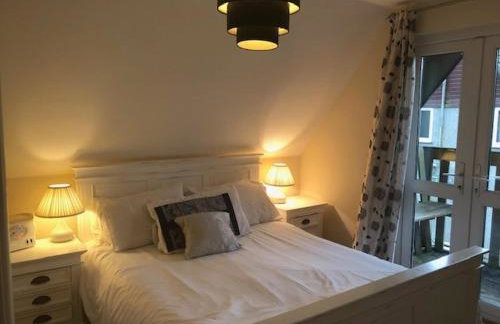 Cosy 3 Bedroom House on Cornish estate with pool - Foto 29