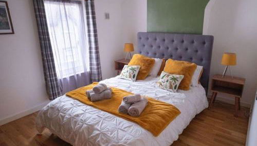 Two Bedroom, Madoc Terrace, Conwy - Foto 1