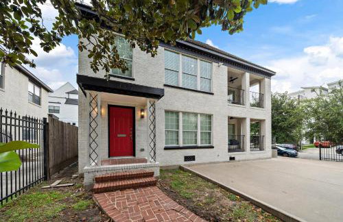 The Queen’s Gambit II - Photo 33