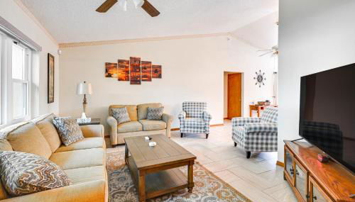 5 Mi to Weeki Wachee Spring Hill Home with Lanai - Foto 3