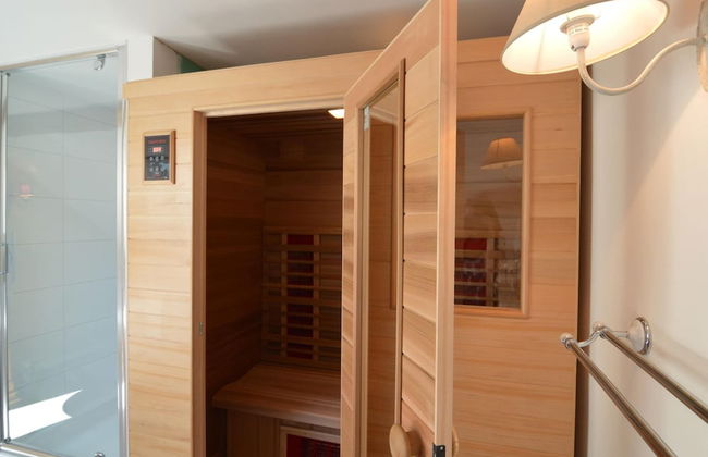 Holiday Home in Fays With Sauna & Hiking - Photo 18