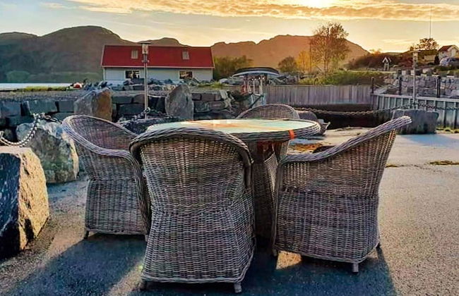 10 Person Holiday Home in Midsund - Foto 30