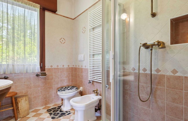 Belvilla by OYO Villa Pratolina Agli Alberoni - Photo 32