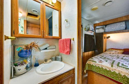 Yuma Getaway with Pool Access, 5 Mi to Lutes Casino! - Foto 12