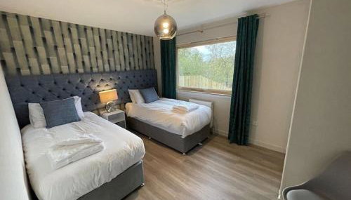 Hot tub lodge with stunning view - Foto 5