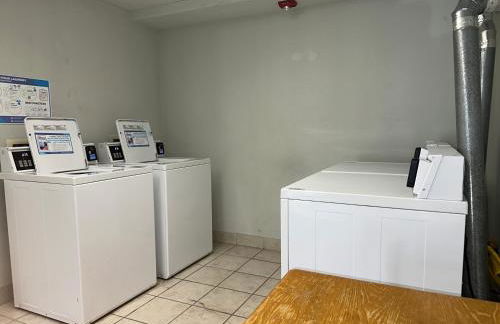 Beautiful Condo Sleeps 4- Only 2 Blocks From Beach - Foto 20