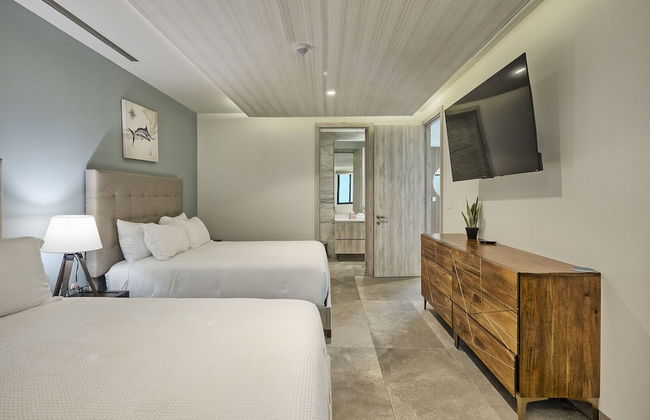 Luxury New Oceanfront Condo 5BR Sleeps 12 - Foto 35