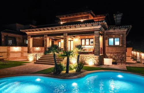 Luxe Experience Toledo * Pool * BBQ * Billar - Foto 44
