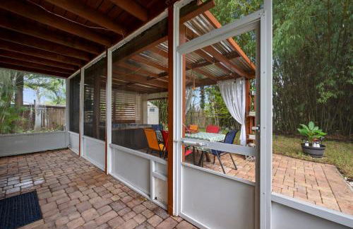 Chic 4BR Home Hot Tub Game Room - Foto 40