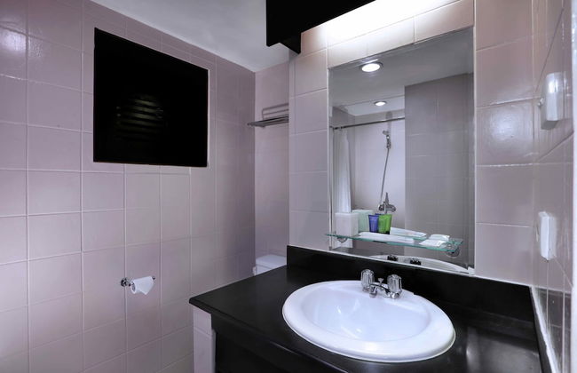 Horison Ultima Suite & Residence Rasuna Jakarta - Photo 37