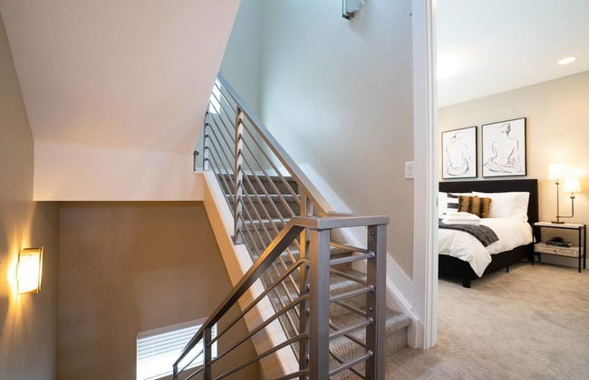 Mid Mod Manor A Sophisticated Townhouse Golden Triangle - Foto 8