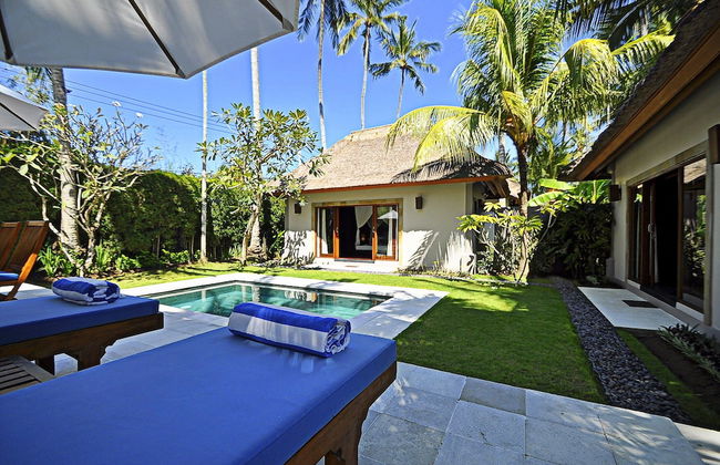 Two Bedrooms Villa With Private Pool, Large Landscape Garden and Kitchen - Foto 11