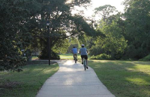Silvia's Serenity Beach Home with New Salt Water Pool - Foto 56