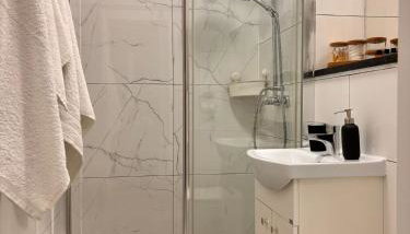 Apart Brzeg - Foto 4, Shower