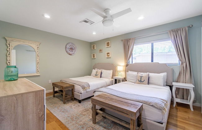 Sereno Ranch by Avantstay Sleeps 16! Outdoor Bar/kitchen, Pool, Fire Pit & Hot Tub! - Foto 38