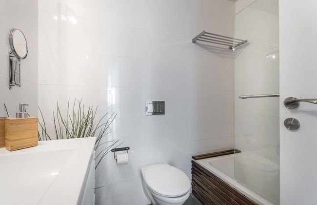 Front of Beach next to RoyalBeach Hotel - Foto 17