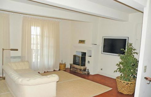 Nice Home In St Didier With Kitchen - Foto 14