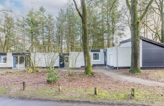 Restyled Bungalow With Dishwasher at the Kootwijkerzand - Photo 1