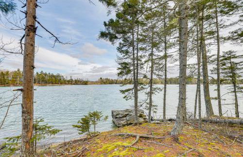 Lamoine Cabin with Deck about 16 Mi to Acadia Natl Park - Foto 25