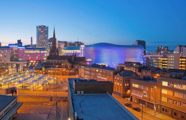 Stylish Three Bedroom House With Garden in Birmingham Suburb - Foto 33