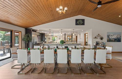 The Gathering Place! Sleeps 24, Lakeview, Game room - Foto 16