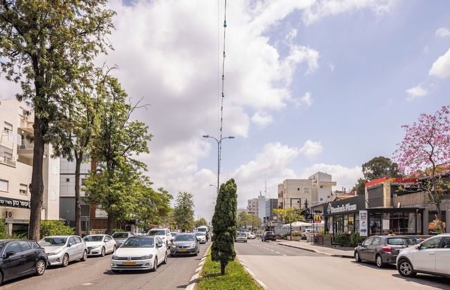 Homey Kiryat Haim Apt by Sea N Rent - Foto 26