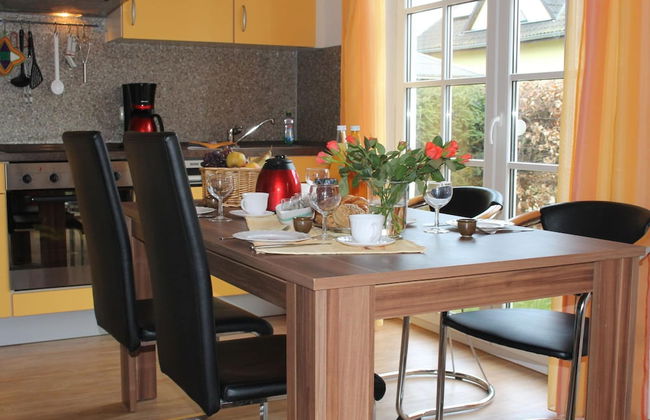 Allergy Friendly Holiday Home near Beach with Lake View - Foto 23