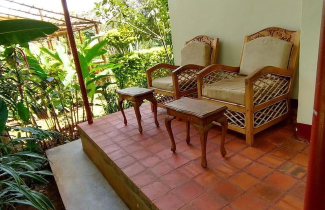 Bushbaby Lodge - Photo 5