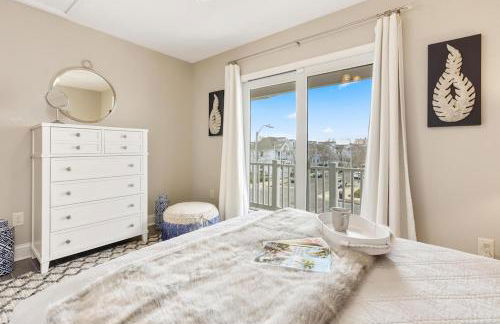 Balcony View, Updated Interior, Close to the Beach! - Foto 27