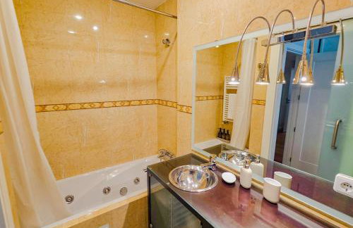 Sea & City Escape - Foto 13