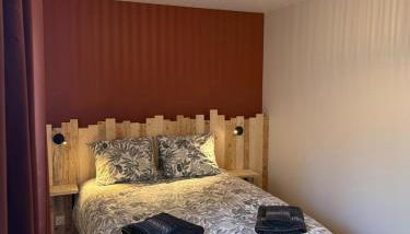 Maison avec Jardin 6 Couchages & Parking gratuit à proximité du Futuroscope - Foto 2