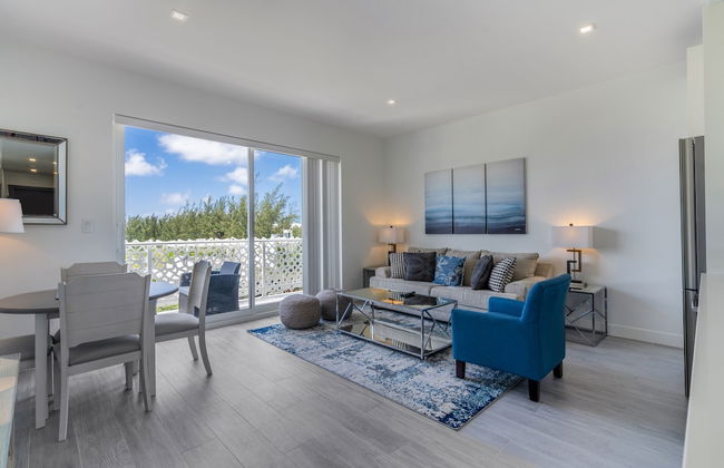 Cayman Luxury Rentals at The Grove - Photo 42