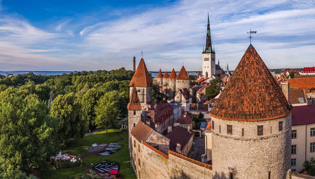 Tallinn town wall and towers