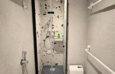 Sova Haus Chorzow, Katowice, Stadion Śląski, 24h Self check-in, Free parking, Shops 1 min walk, No Elevator-3rd floor - Foto 18