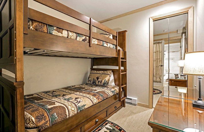 Antlers at Vail - Photo 16