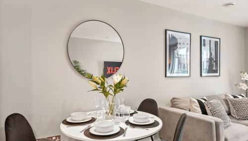 Luxury 1 bed flat, minutes from Canary Wharf and South Quay Station - Foto 2