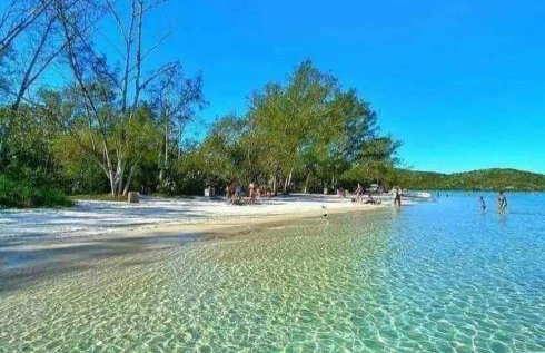 A 50m da Praia do Forte em Cabo Frio - Foto 6