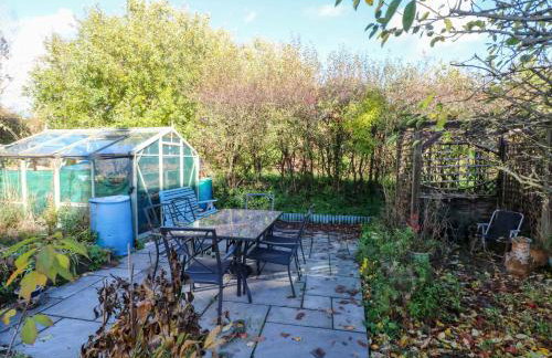 Pineapple Cottage - Photo 23