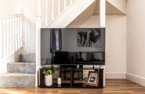 Newly Renovated Modern 3BR Home Near the River Thames - Foto 5