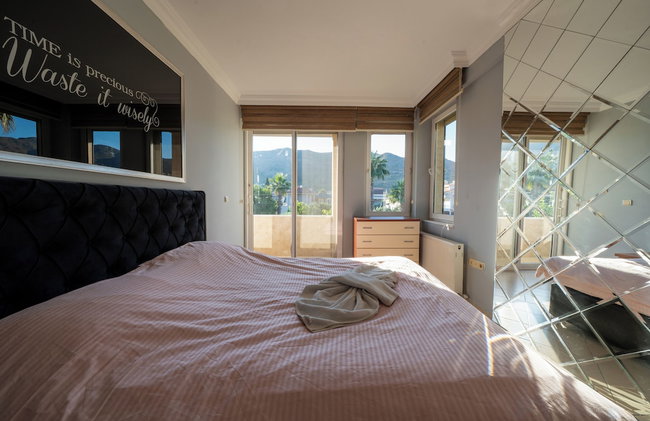 Villa Şükran Daily Weekly Rentals İçmeler - Foto 13