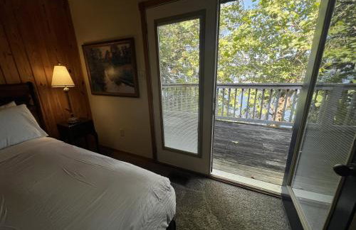 C11, Two bedroom, two bath log-sided, luxury Harbor North cottage with hot tub cottage - Foto 34