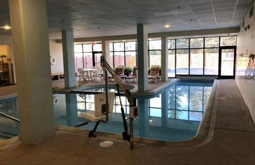 2 BR, 2 Bath Condo on the slopes with night skiing! - Foto 29