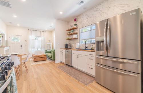 Reno Dream Cottage: Delightful 2-Bedroom Sanctuary - Foto 5