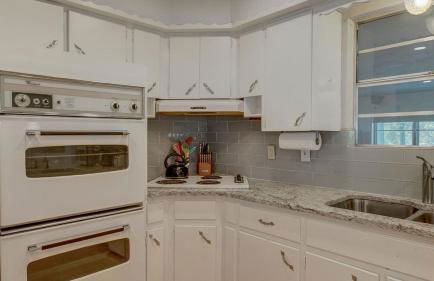 Owl Hoot Lake Retreat- Dock, beach & wooded haven! - Foto 30