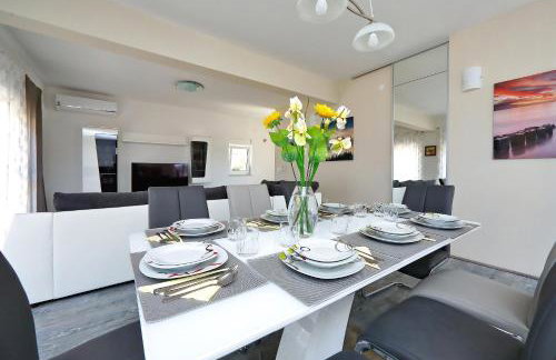 Panorama Hills - Photo 3