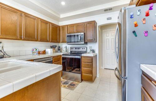 Escondido Townhome with Gas Grill and Golf Acess! - Foto 9