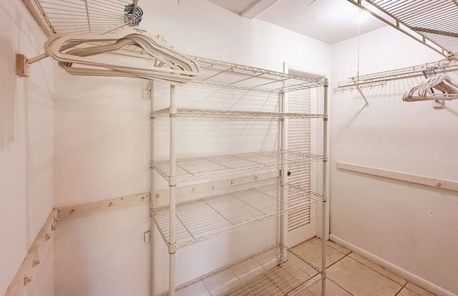 Waterfront Florida Vibes and Views - King Bed - Foto 11