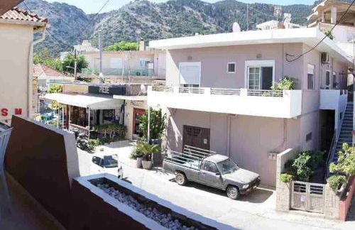 Irene's Apartment In Salakos - Foto 8