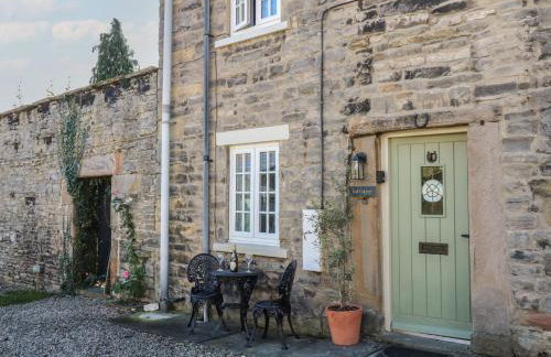 Teal Cottage - Photo 1